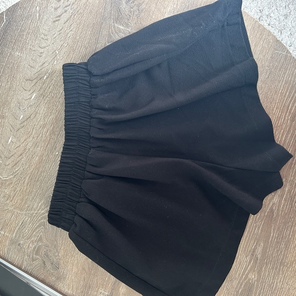 Black Two Piece Set - Picture 5 of 7